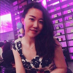 Meet your Posher, Stella